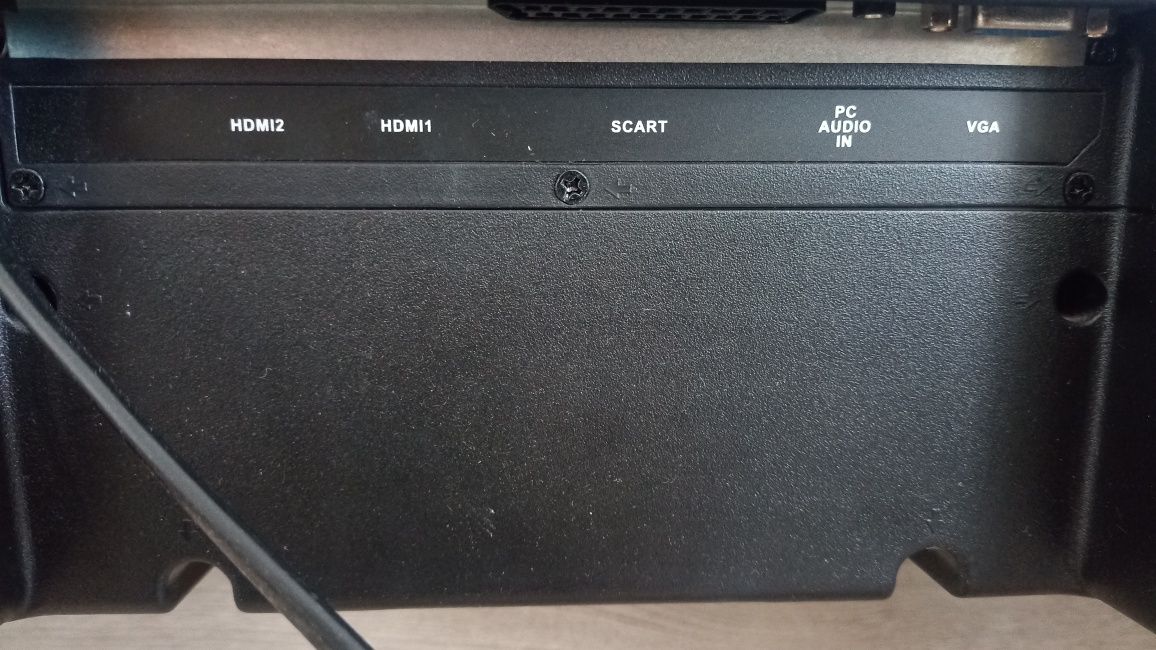 Telewizor 32 caleLCD Manta LED 3204