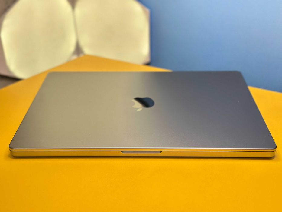 Ноутбук Apple MacBook Pro 16'' M1 Pro 16/512GB(141778) Б/У З ГАРАНТІЄЮ