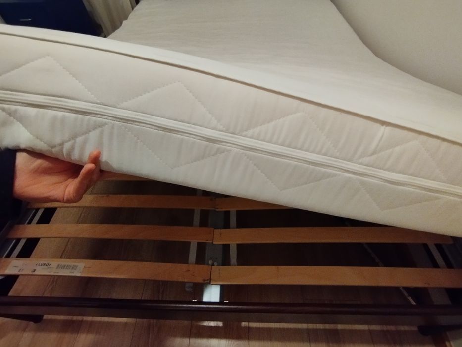 Rama łóżka łóżko 140x200 plus stelaż i materac