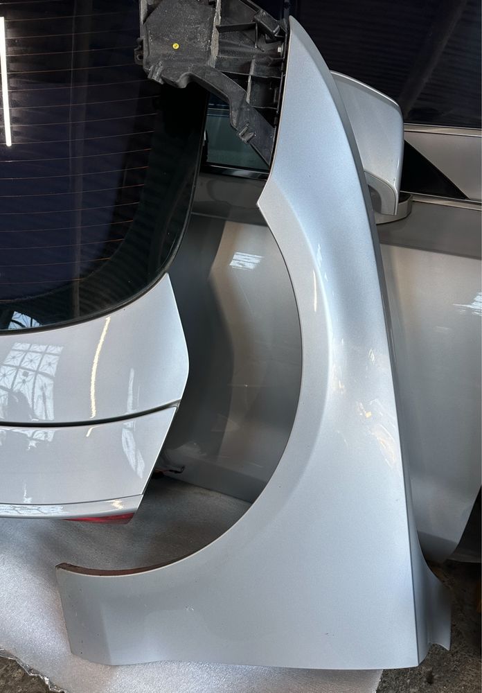 Крило AUDI A7 S7 RS7 c7 4G ліве ОРИГІНАЛ алюміній lx7w
