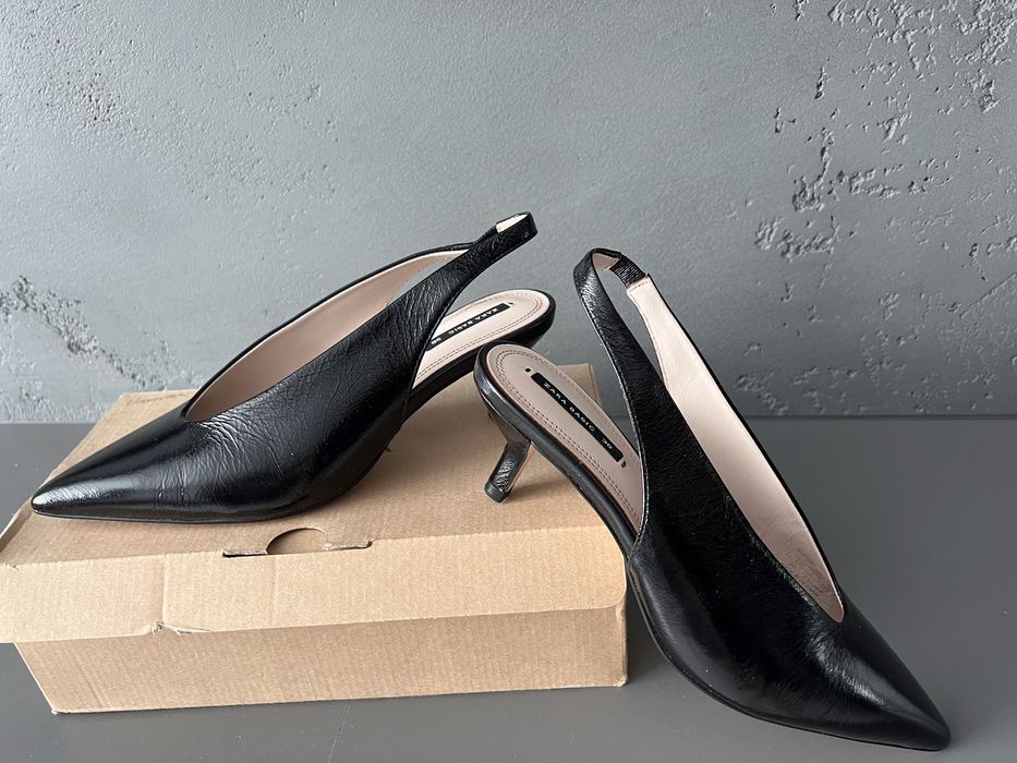 Шкіряні туфлі Зара,36 розмір,нові