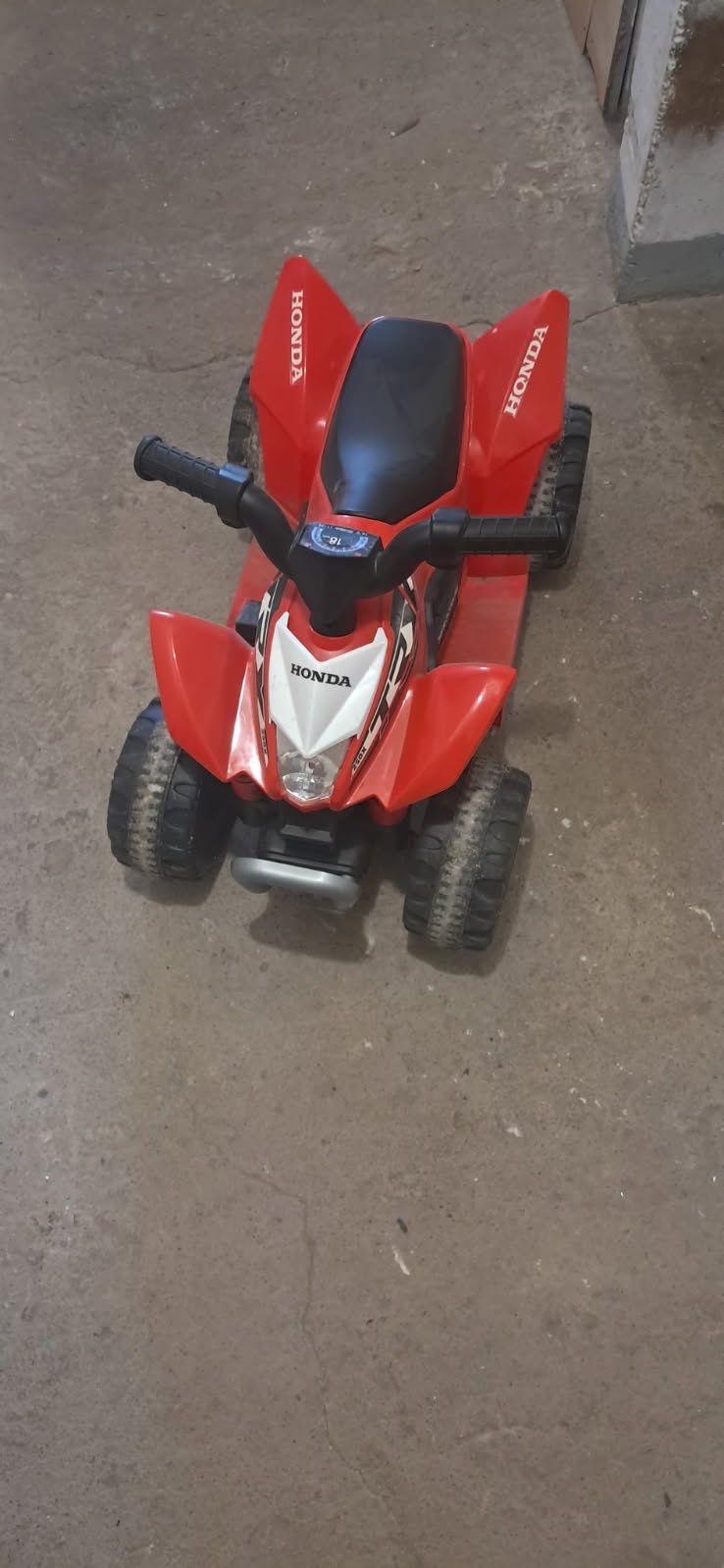 Quad elektryczny