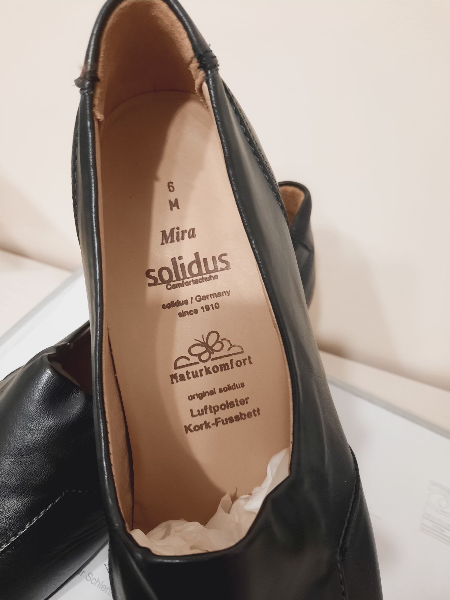 Solidus eleganckie czółenka skórzane 39 wkł 26,5 tegosc M szerokie