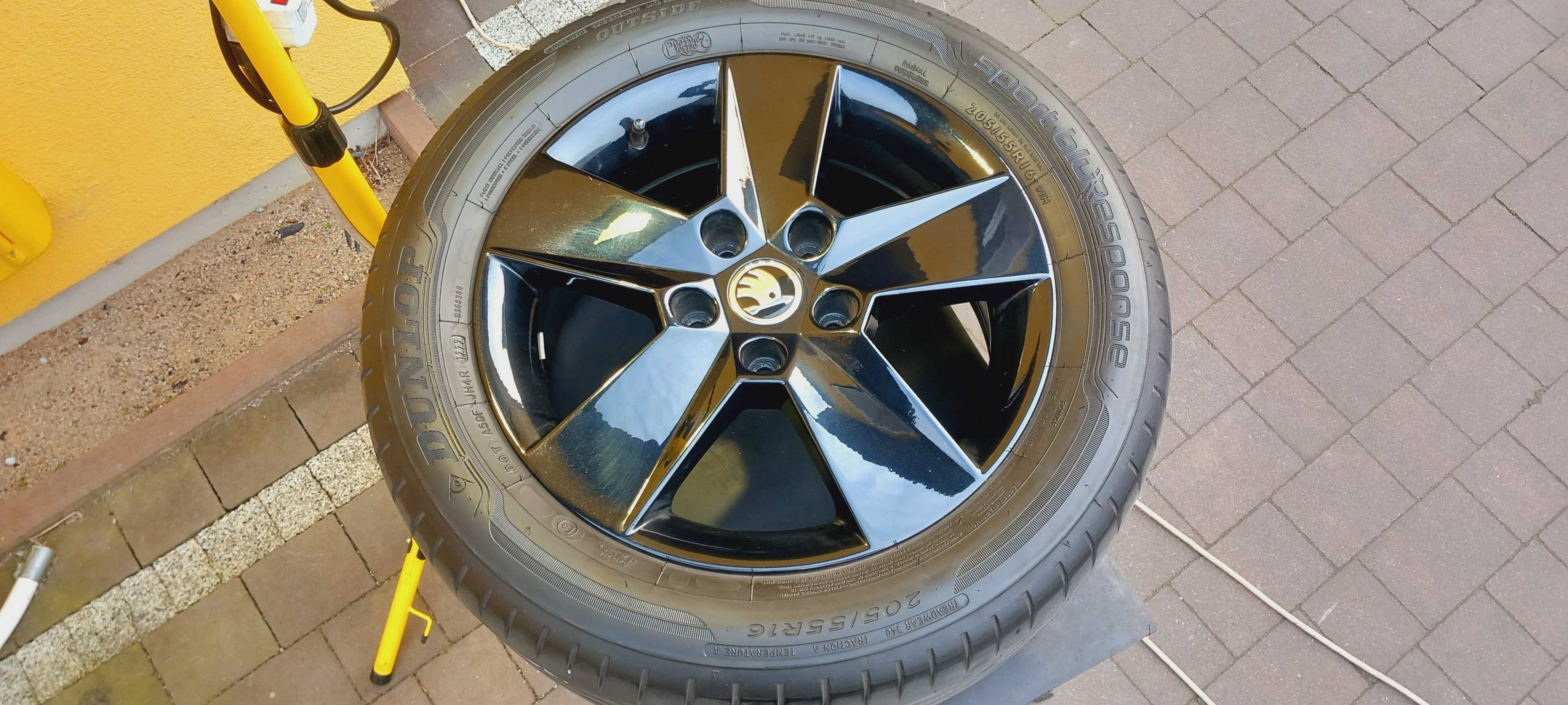 Opony letnie Premium 4x DUNLOP 205/55R16 91H, 2022r. stan bdb