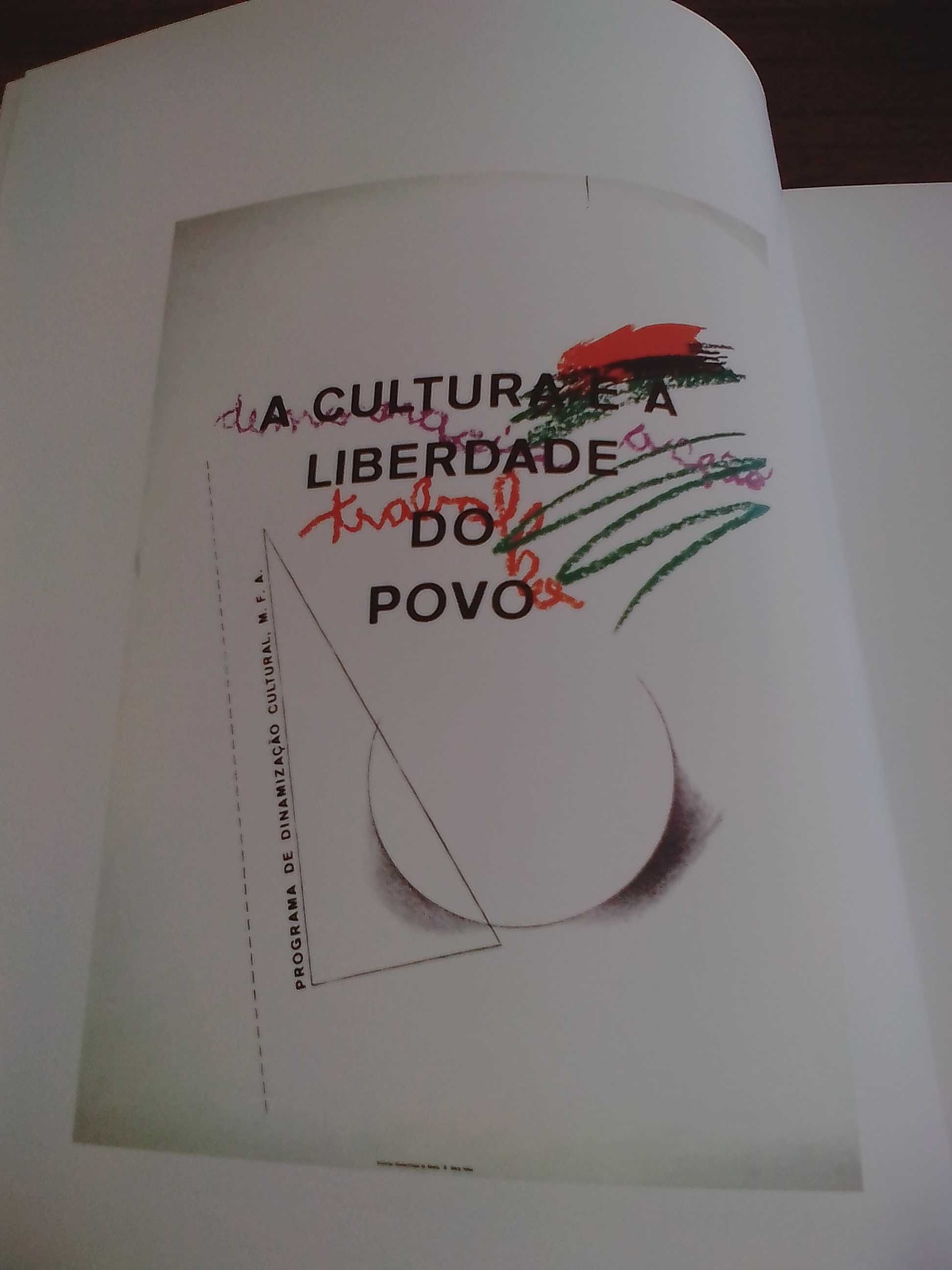 Livro 25 abril 30 anos 100 cartazes