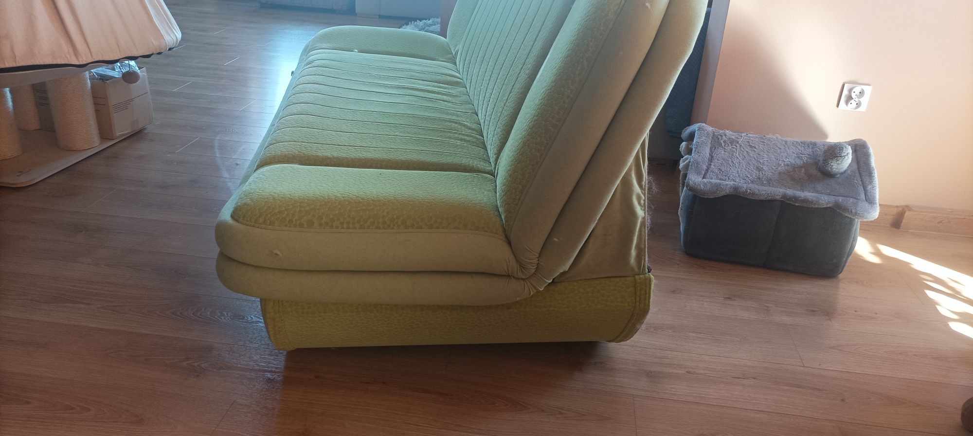 Oddam wersalkę za darmo