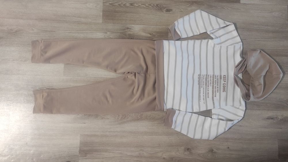 Костюм двухнитка в гарному стані для хлопчика на зріст 128-134 см