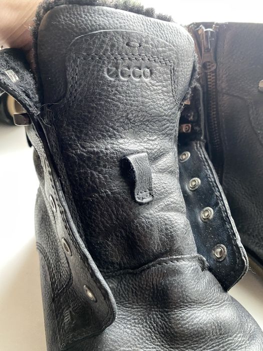 Зимові черевики з натуральної кожи від фірми  Ecco