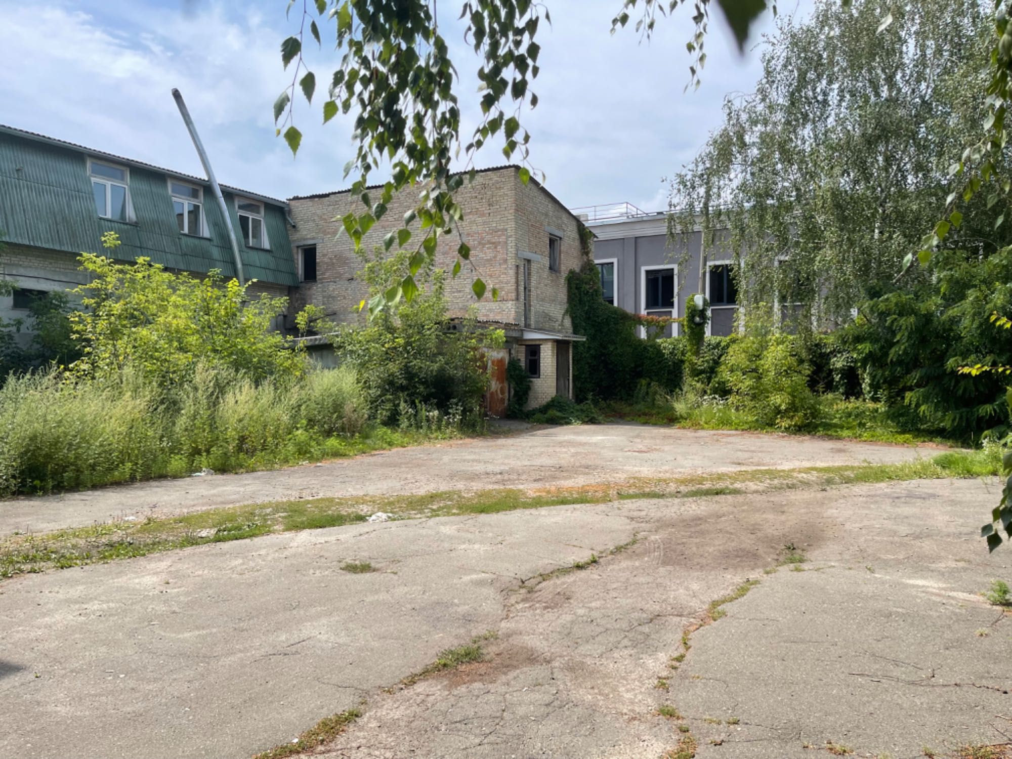 Офисно-складской комплекс ул. Оранжерейная, 5 м Дорогожичи, Лукьяновка