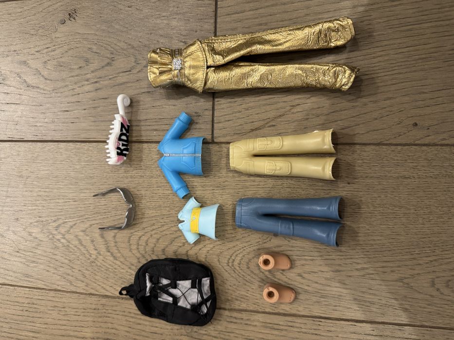 Одяг та аксесуари для Брац