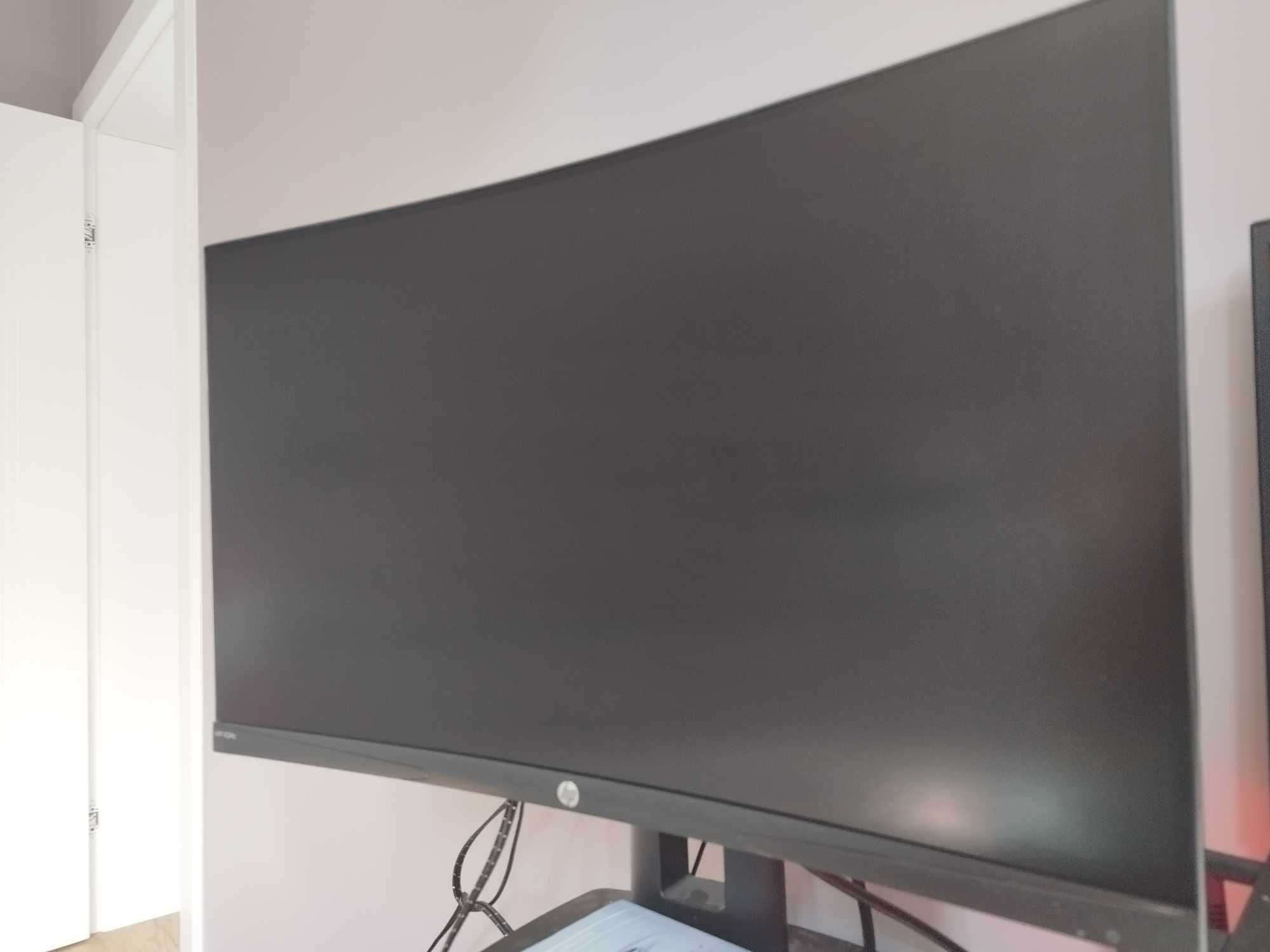 Monitor gamingowy HP X24C Curved 23.6" 1920x1080px 144Hz 4 ms Curved