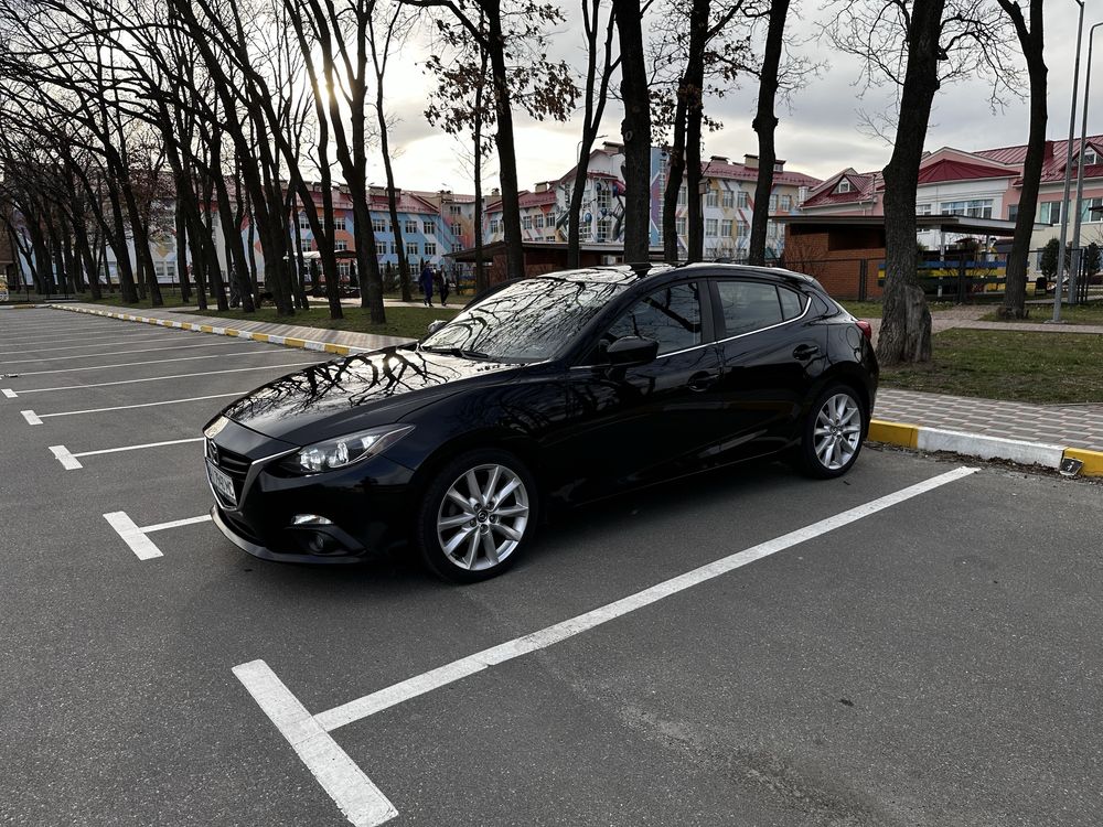 Mazda 3 bm 2015,