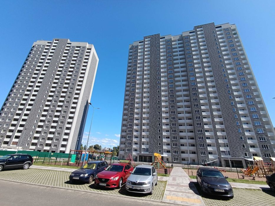 69 м2 — фасадне приміщення перша лінія Кульженків Коноплянська Оболонь