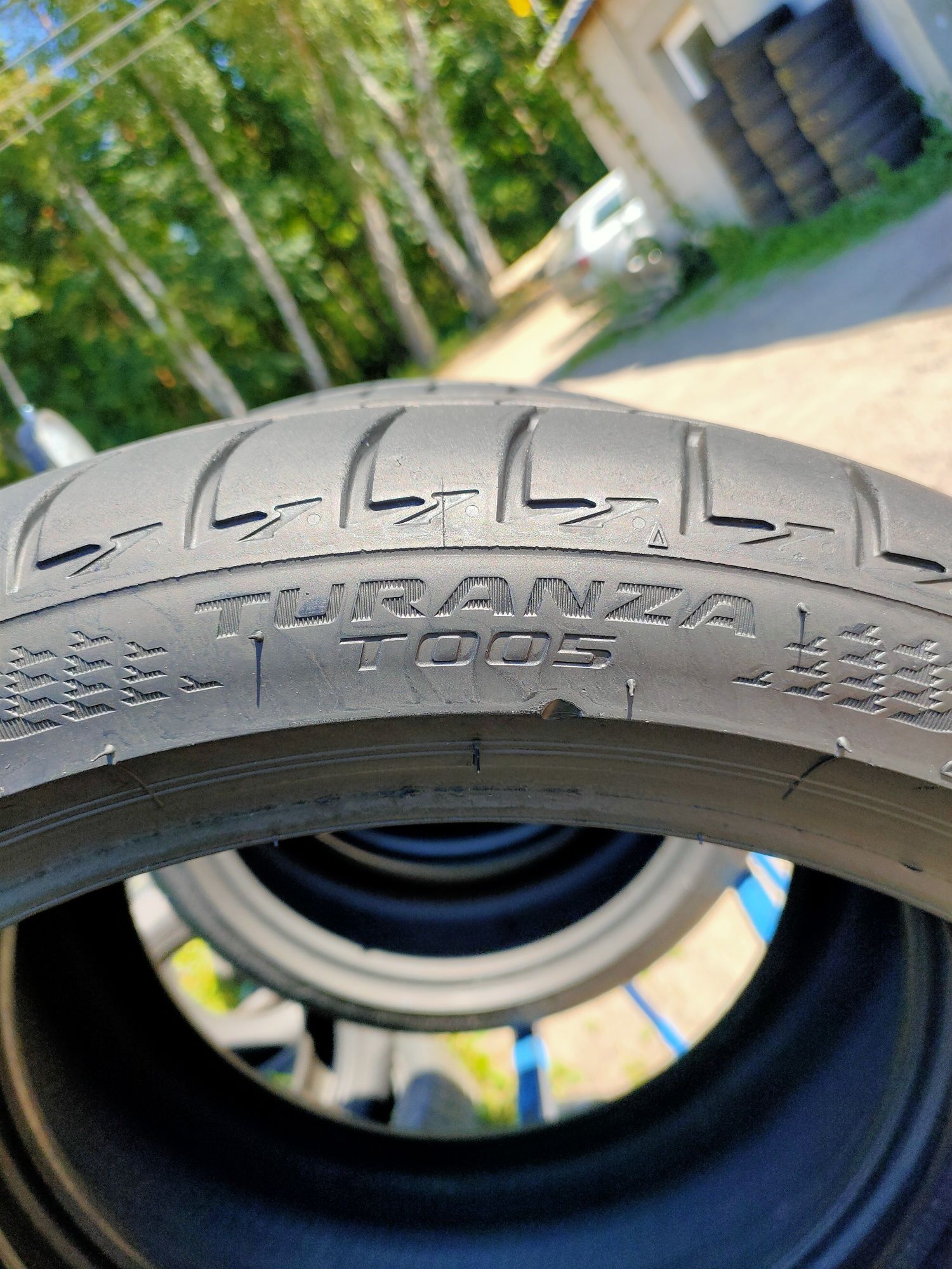 225/40r18 Bridgestone Turanza TOO5, 2021r 7.0mm