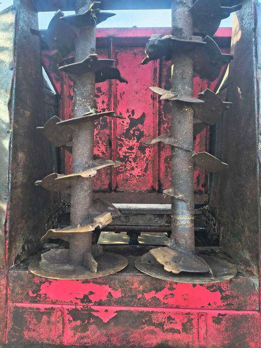 Rozrzutnik obornika heywang Miro sh55/80 klapa 12t Rolland sodimac