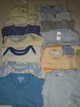 Várias peças de Roupa de bebé
