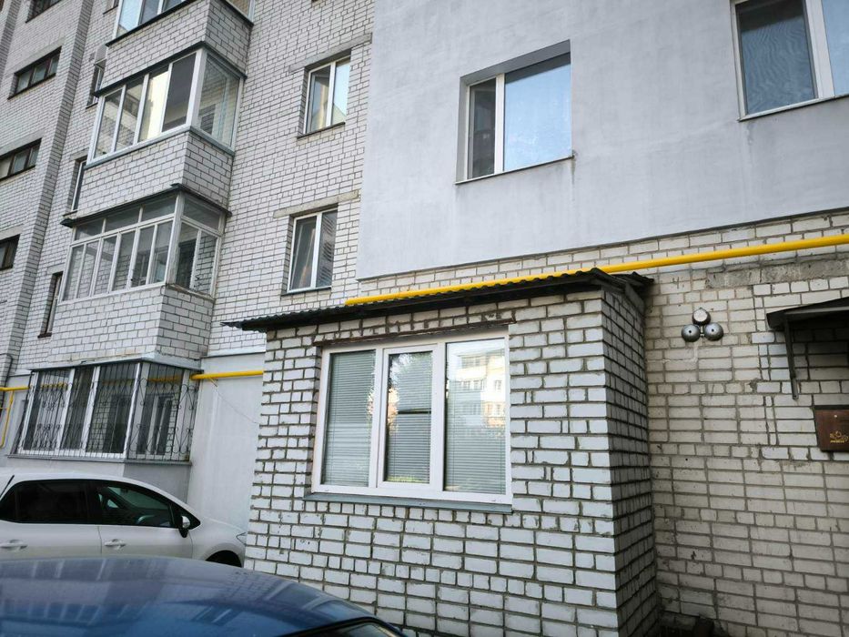 Продаж комерційного приміщення під аптеку, кав`ярню, салон чи ін.