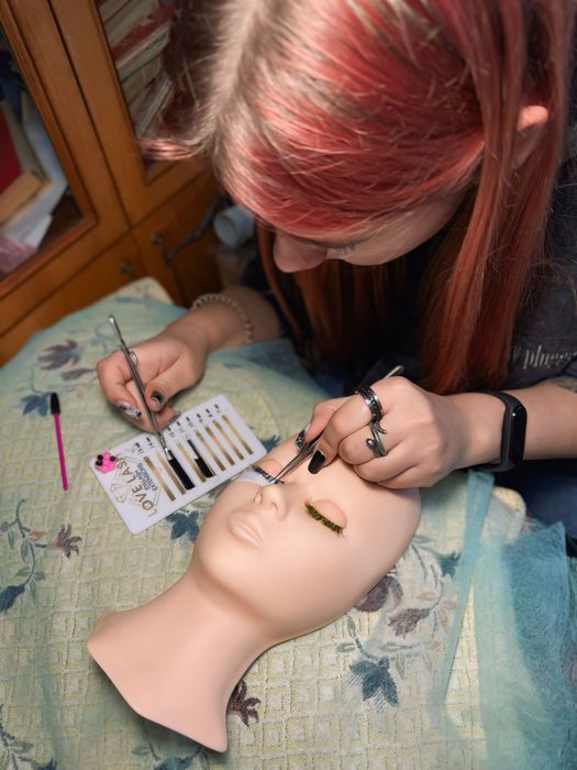 Курси нарощування вій