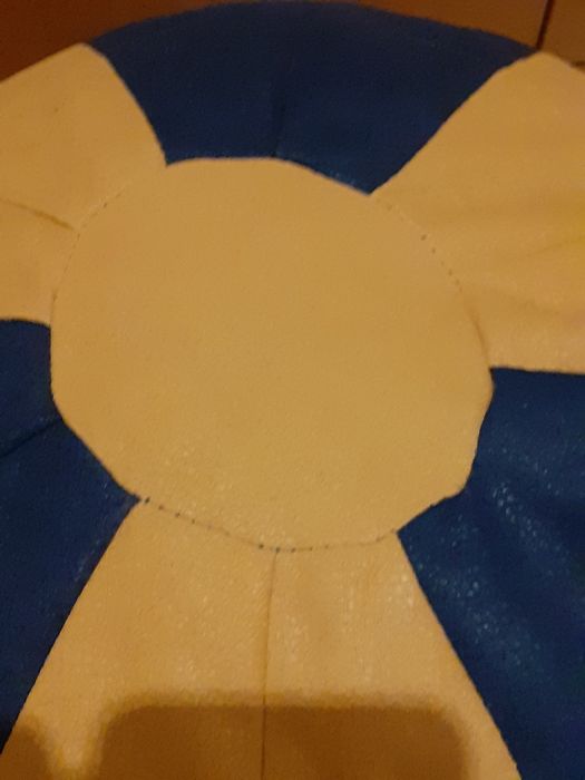 Puff em pele sintética