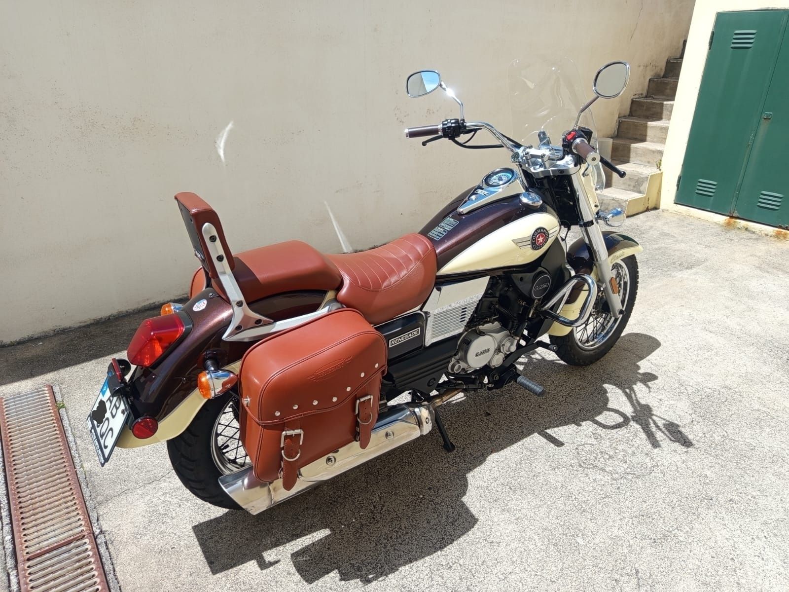 Mota UM Renegade Commando Classic 125