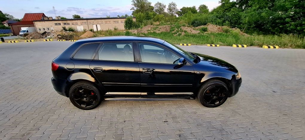 Audi A3 2.0 Tdi Sportback 5 drzwi 6 biegow