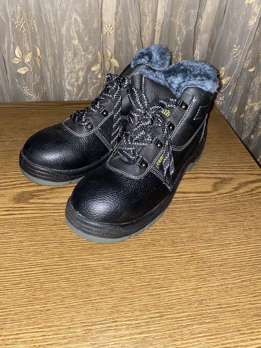 Ботинки Cemto ( можна як робочий варіант)