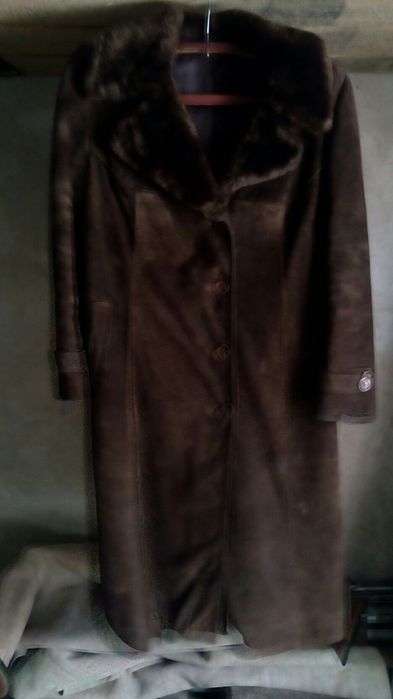 Дубленка шуба женская 50-52  слегка б/у