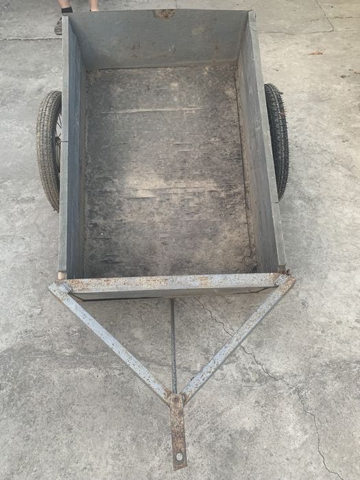 Продам тачку……….