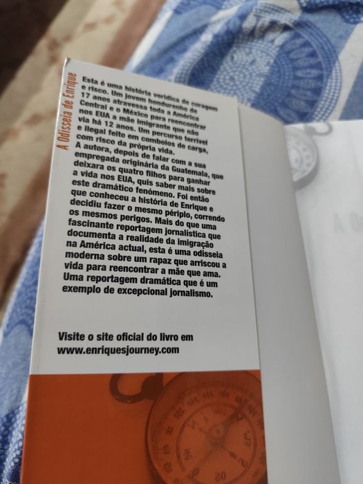 Livro "A Odisseia de Enrique" portes incluídos