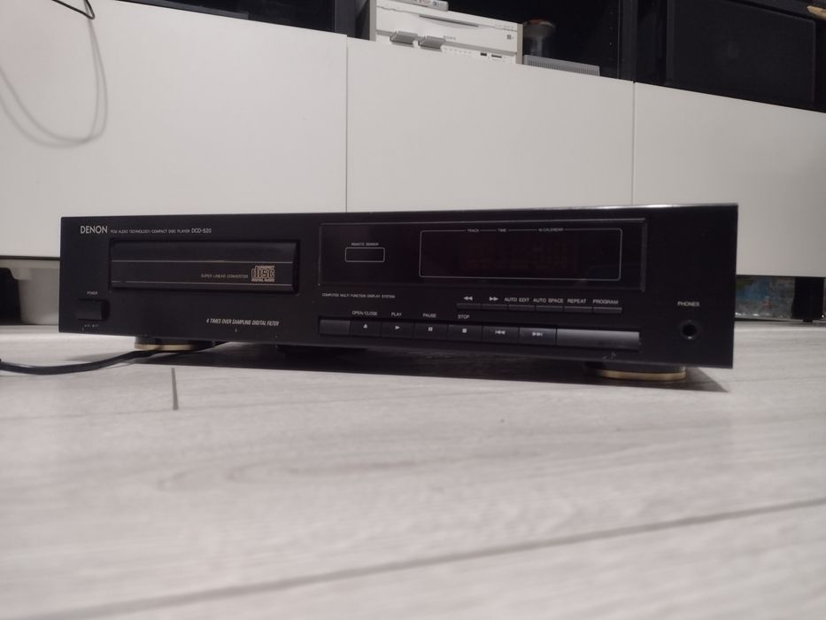 Odtwarzacz CD Denon dcd-520