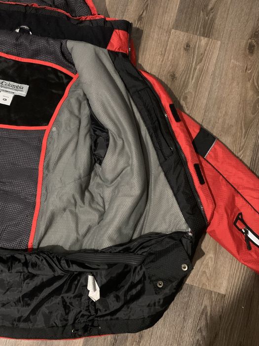 Зимняя куртка Columbia размер XXL