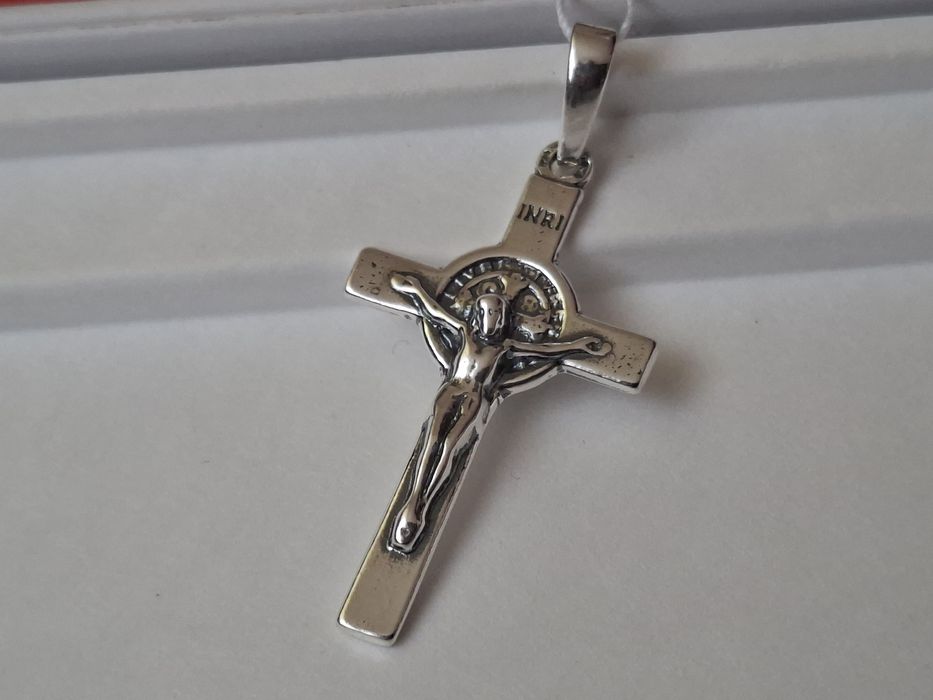 Srebrny krzyżyk św Benedykta pr.925