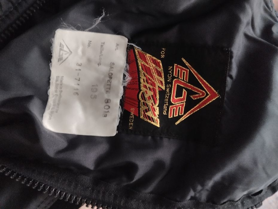 Лижні штани жіночі в дуже гарному стані!