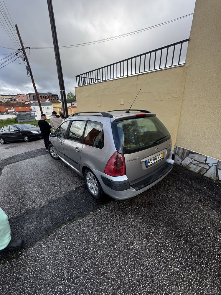 Peugeot 307 - ano 2003  PREÇO BAIXO PRA VENDER LOGO