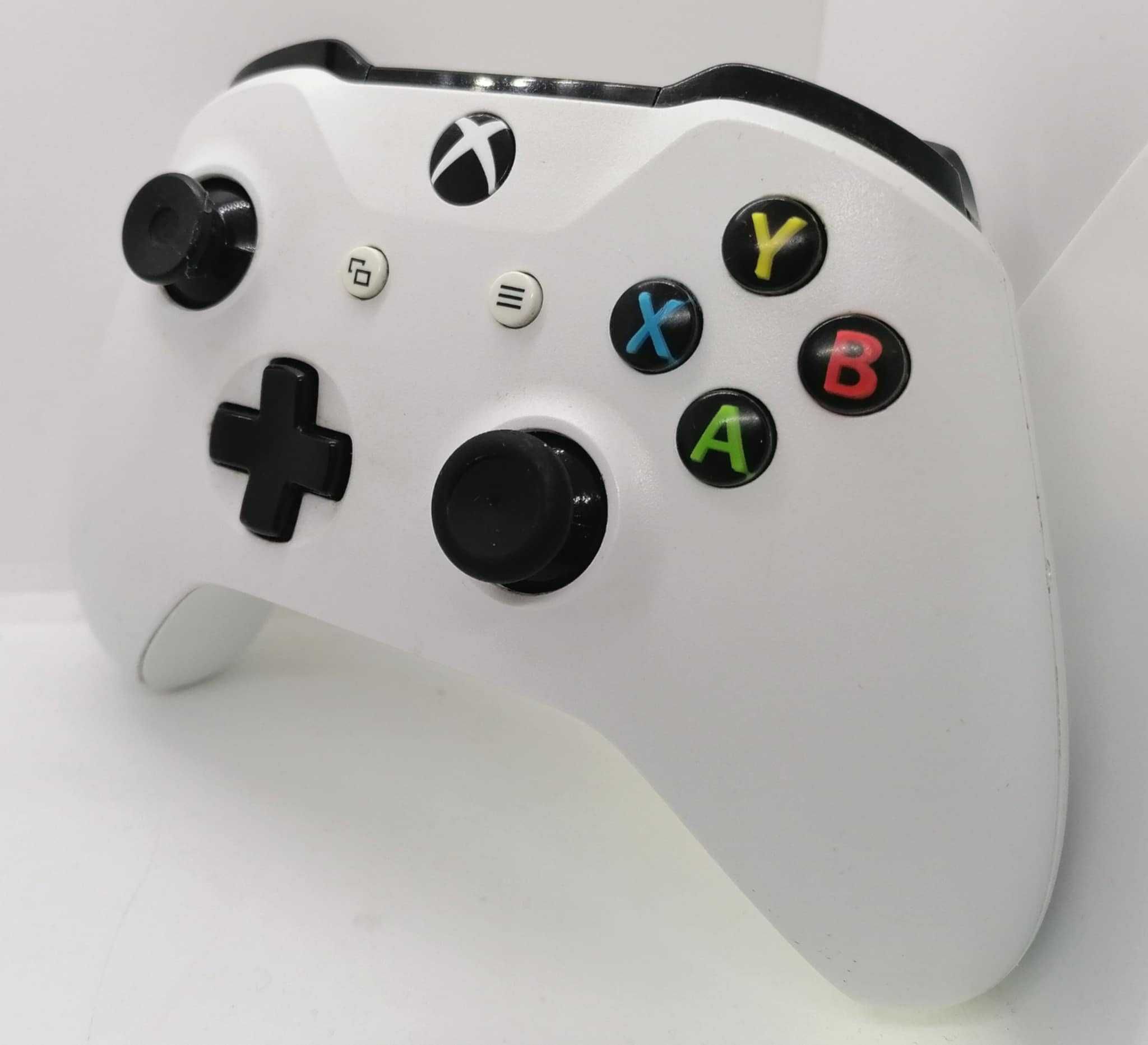 Konsola Microsoft Xbox Series X 1TB + Pad