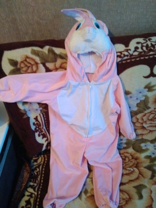 Костюмы на прокат 150грн