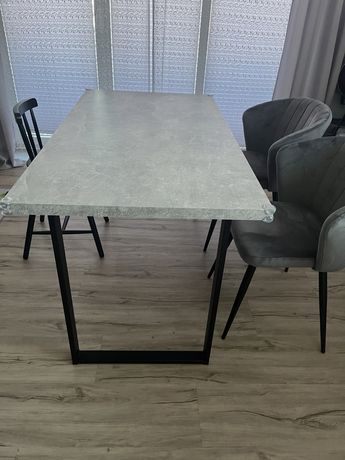 Stół rozkładany szary blat jasny beton plus metalowe czarne nogi