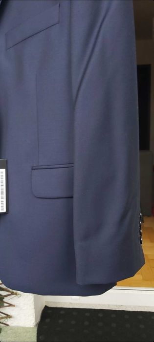 Nowy garnitur Vistula, unikatowy skład. Rozm. 164/108/94.