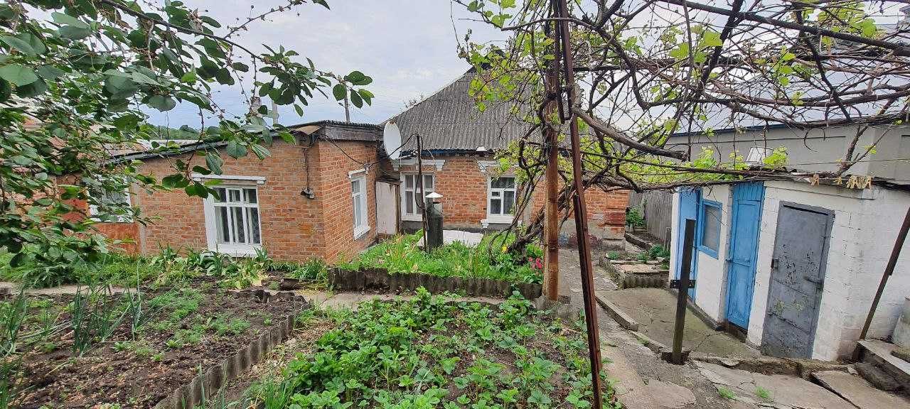 Продам дом г. Змиев возле реки Северский Донец