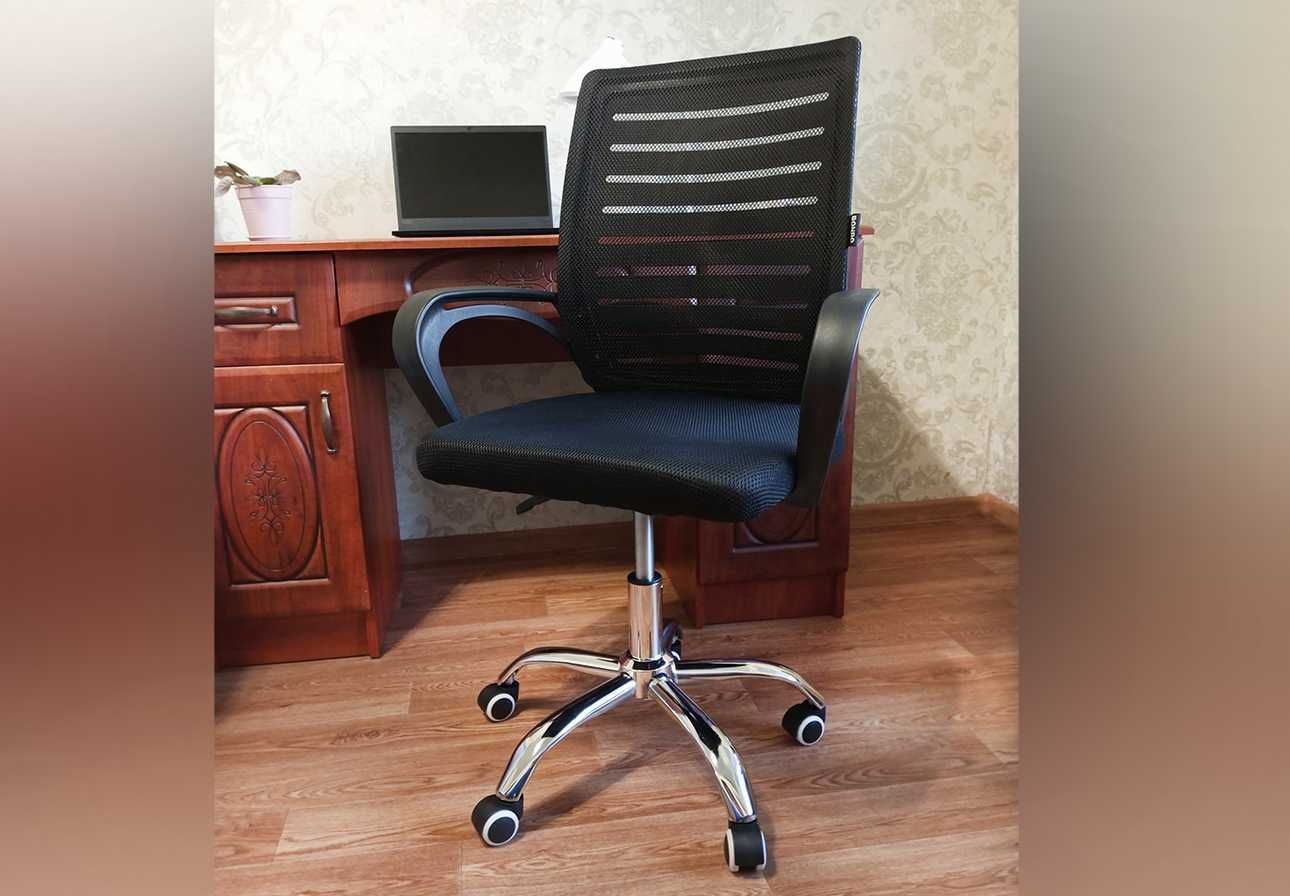 Недорого новое кресло компьютерное офисное Italoro стул черный офисный
