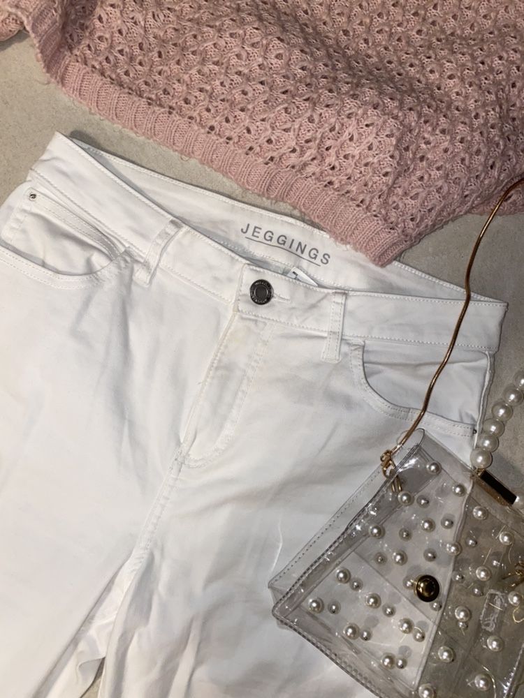 Spodnie jegginsy Marks&Spencer wysoki stan białe wiosna/lato 2020 40 L