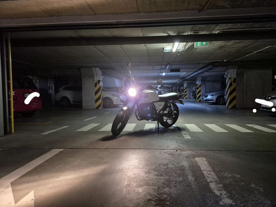 Mash 125 brown edition