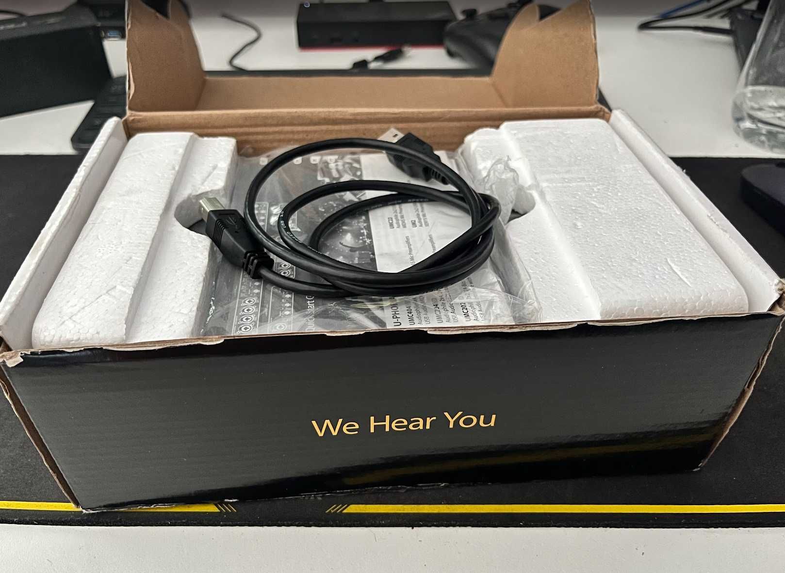 Behringer UMC202HD - Audio Interface USB com 2 canais