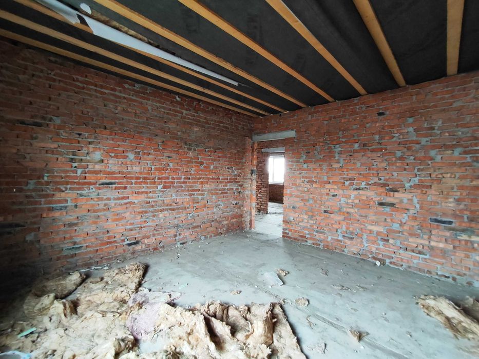 Будинок двоповерховий