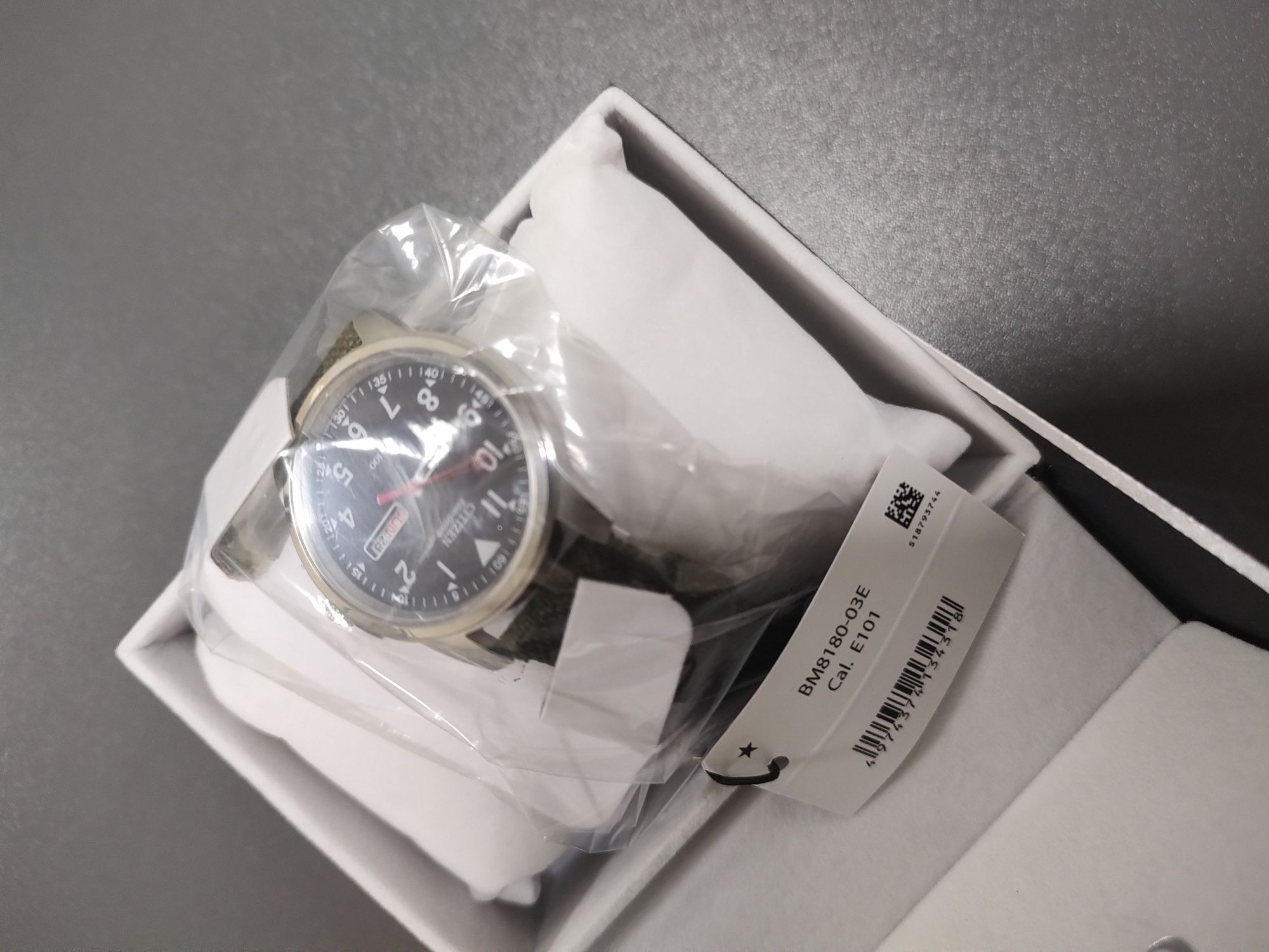 Citizen Military Men's Eco-Drive новий оригінал
