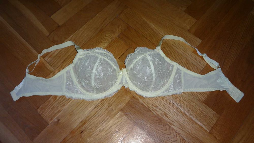 Biustonosz George 90E/40E nowy,triumph,panache