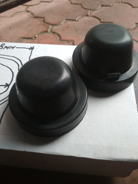 Заглушка на фару