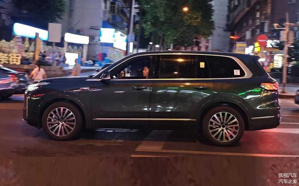 Гібридний кросовер GEELY Galaxy M9 .  AUTOCHINA  Кривий Ріг