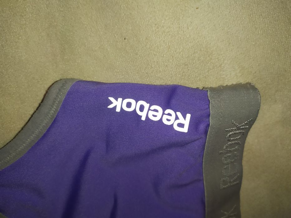 Biustonosz sportowy Reebok