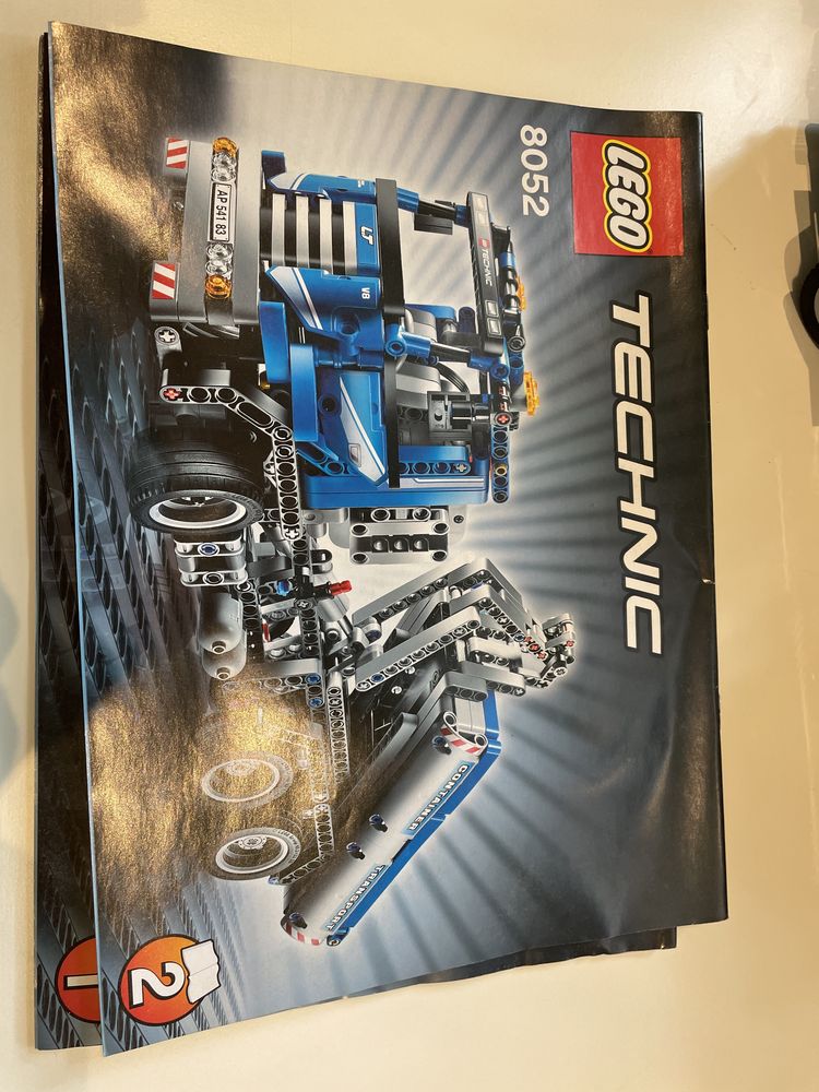 Lego Technic 8052 camiao basculante e 42060 trabalhos na estrada 8048